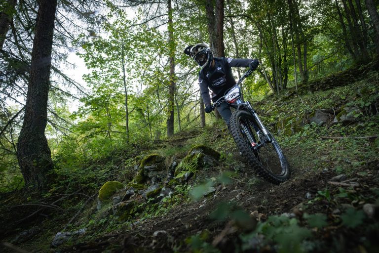 En piste au Tarentaise Enduro 2026 à Sainte-Foy, photo 020