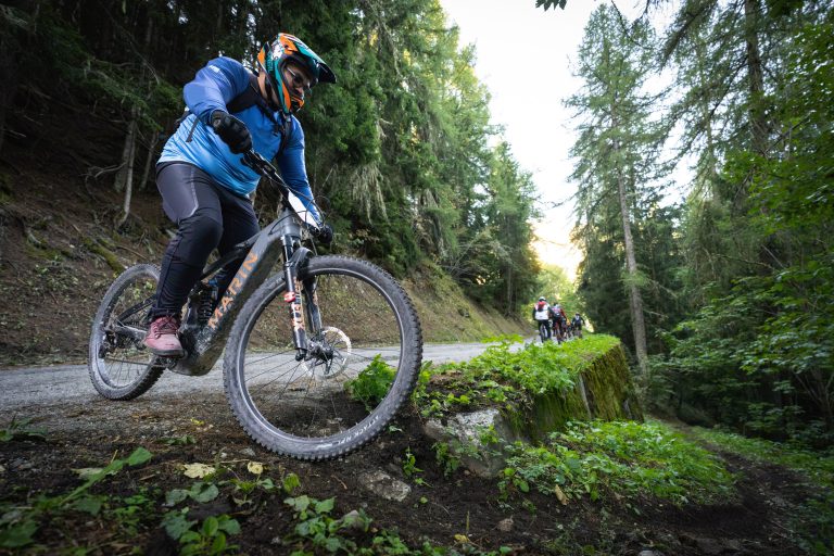 En piste au Tarentaise Enduro 2026 à Sainte-Foy, photo 023