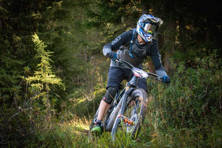 En piste au Tarentaise Enduro 2026 à Sainte-Foy, photo 096