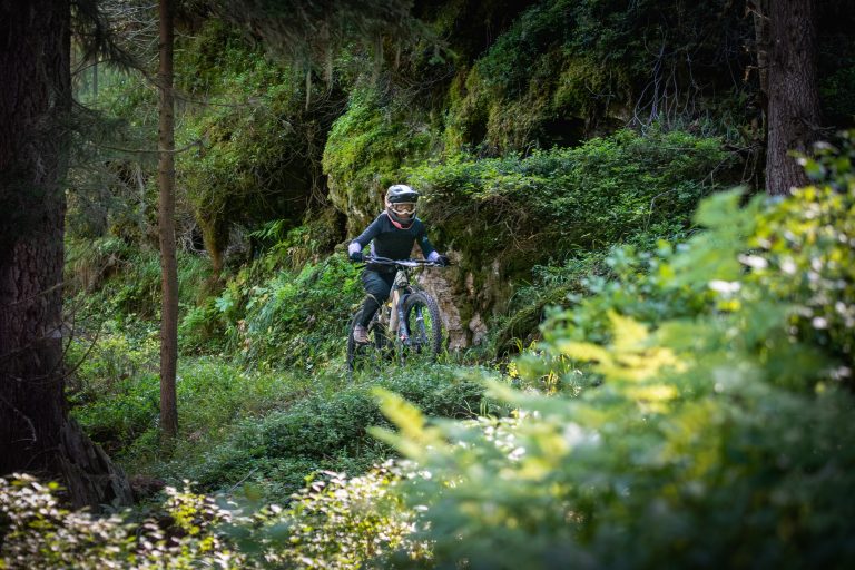 En piste au Tarentaise Enduro 2026 à Sainte-Foy, photo 098