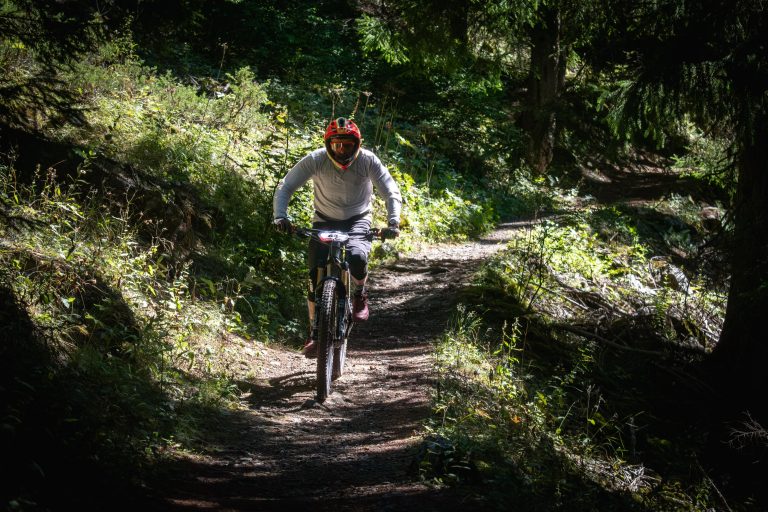 En piste au Tarentaise Enduro 2026 à Sainte-Foy, photo 108