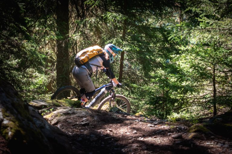 En piste au Tarentaise Enduro 2026 à Sainte-Foy, photo 109