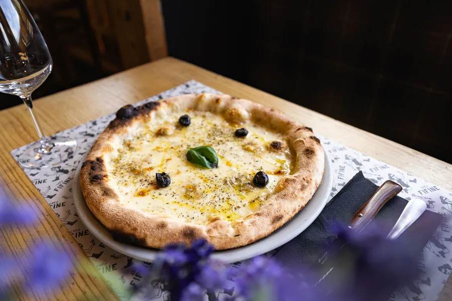 Pizza et produits du restaurant Chez Fifine