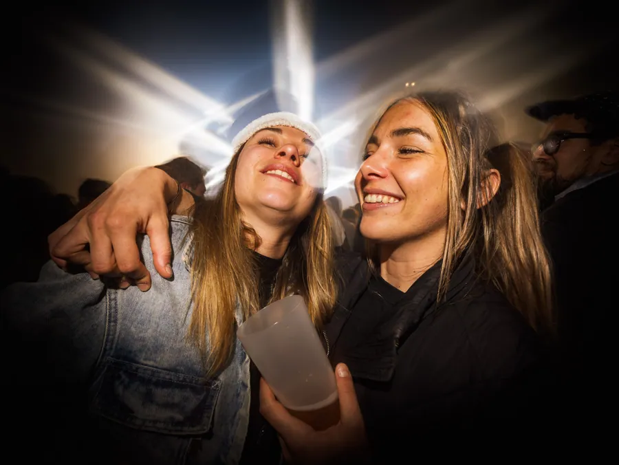 Un moment partagé au milieu du festival