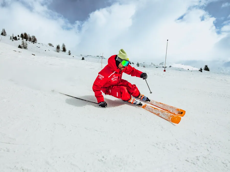 Le geste du skieur saisi au plus près