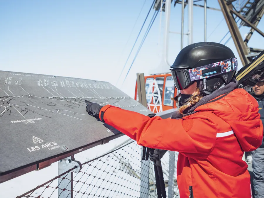 Repérer les sommets depuis l’Aiguille Rouge