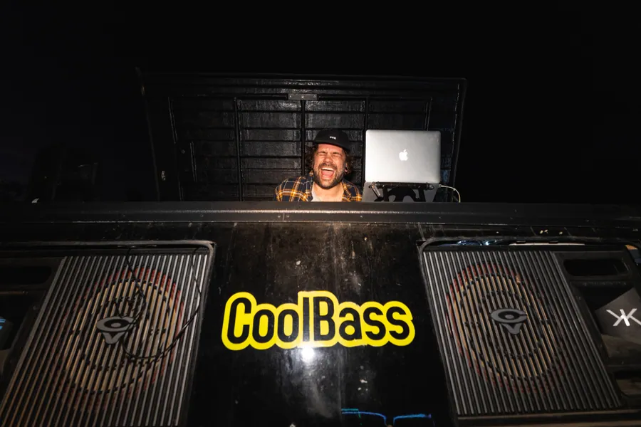 Le DJ au Freeski Reel Festival