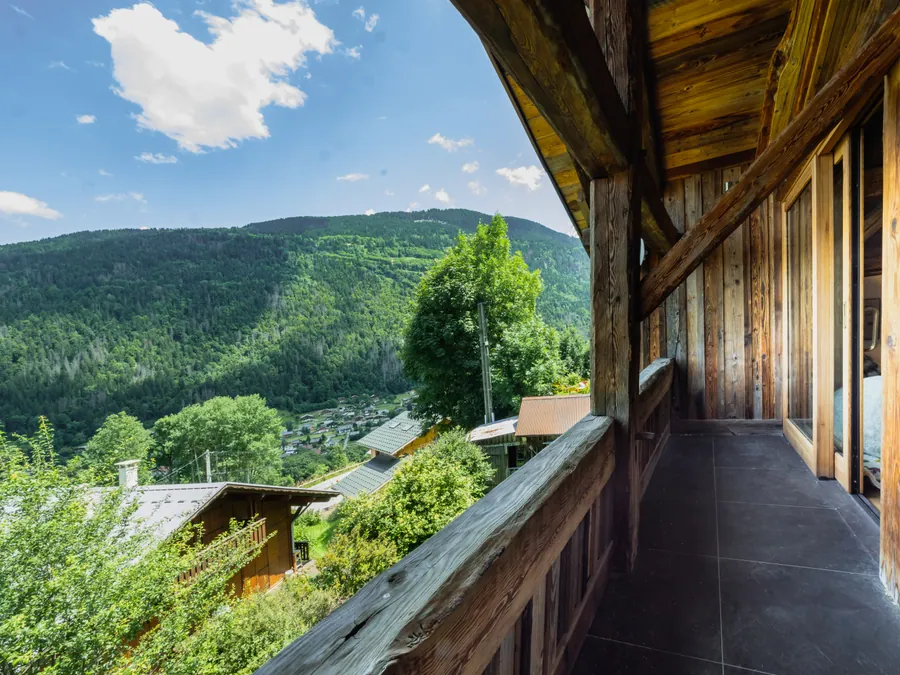 La vue depuis le balcon de la maison